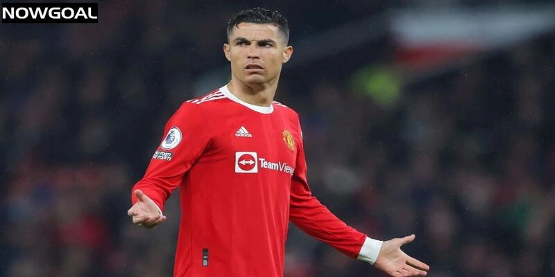 Ronaldo giành quả bóng vàng đầu tiên ở MU Ronaldo giành quả bóng vàng đầu tiên ở MU